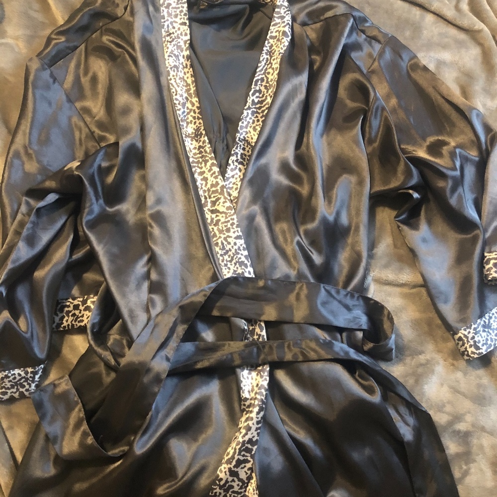 robe faux silk